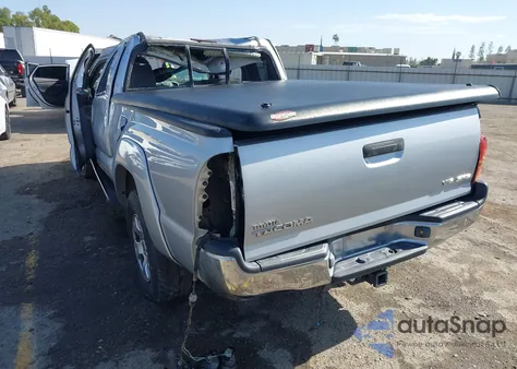 2005 Toyota Tacoma Base V6 из США, поврежденный, VIN 5TEUU42N75Z127518